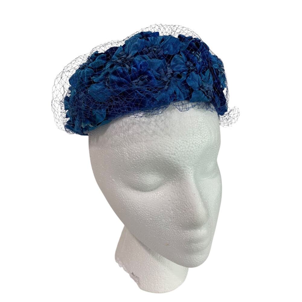 Blue Floral Veil Hat 1950s Net Fascinator Pillbox Style Miss Sally Box John